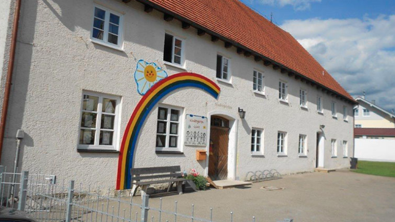 Stellenangebot: Erzieher/in (m/w/d) für die Kinderkrippe Westerheim